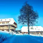 Urbanshof Herr Tobias Fehrenbach * Hinterzarten