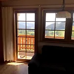 Urbanshof Herr Tobias Fehrenbach Appartement *