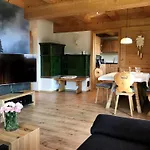 Urbanshof Herr Tobias Fehrenbach Appartement