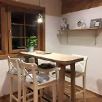 Urbanshof Herr Tobias Fehrenbach *