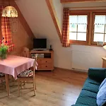 Urbanshof Herr Tobias Fehrenbach Appartement *