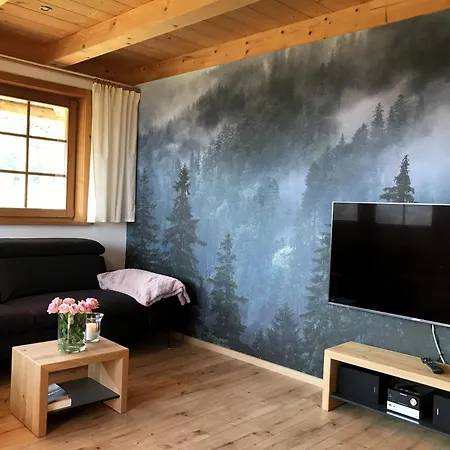 Urbanshof Herr Tobias Fehrenbach *