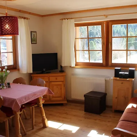 Apartman Urbanshof Herr Tobias Fehrenbach *