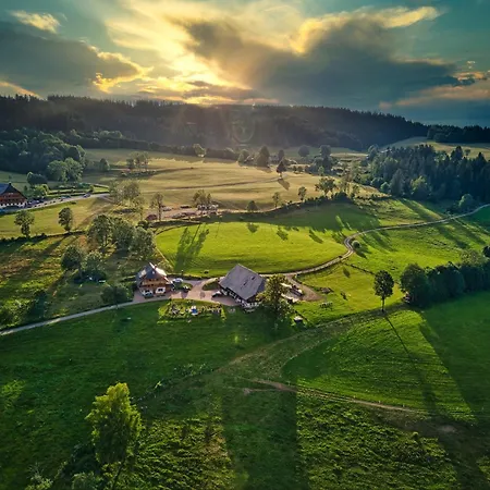 Urbanshof Herr Tobias Fehrenbach Hinterzarten
